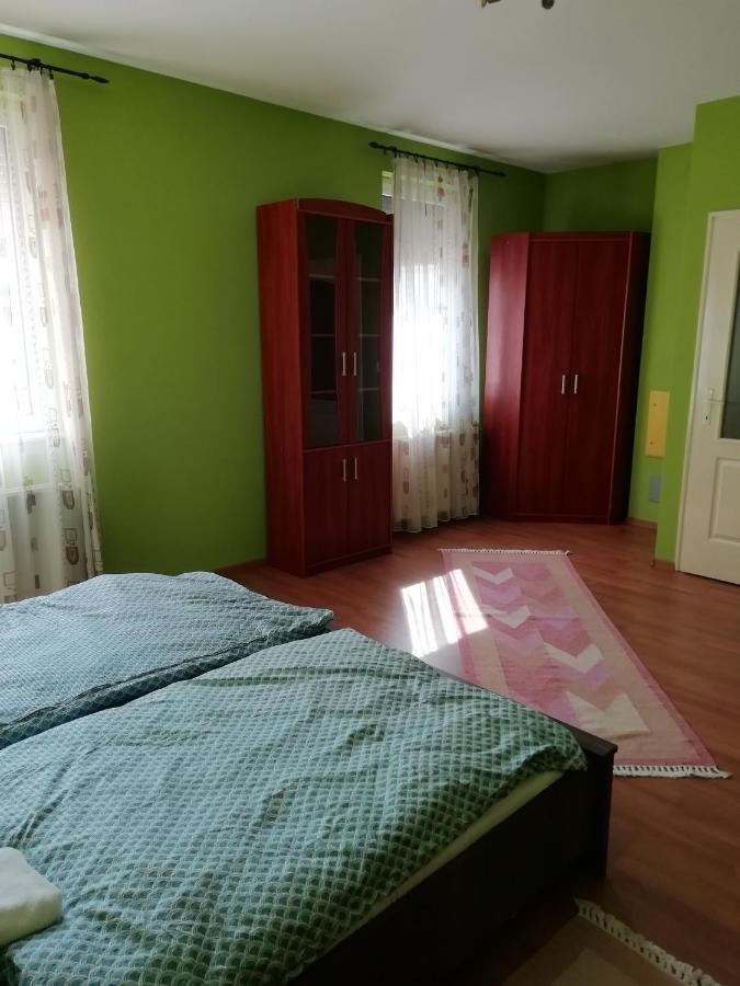 Rokus Apartman Apartment Szeged Luaran gambar